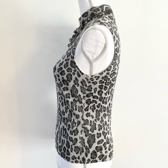 Women’s Gantos Sleeveless Ribbed Mock Neck Leopard Tank - Picture 8 of 11